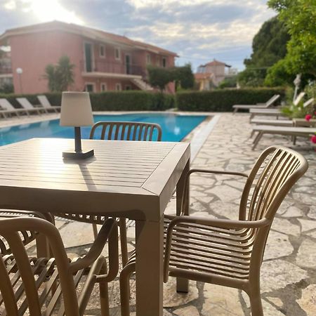 Moulinos Loft Apartment Svoronata Luaran gambar