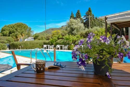 Moulinos Loft Apartment Svoronata Luaran gambar