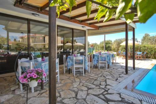 Moulinos Loft Apartment Svoronata Luaran gambar